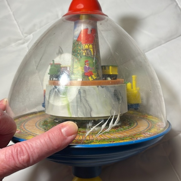 Vintage Large Toy Train Spinning Tin Peg-Top Karl Rohrseitz Zirndorf Germany - Picture 3 of 9